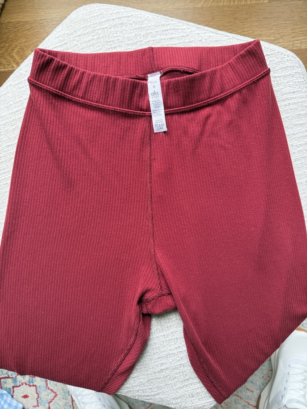 ALO Yoga Ribbed Wine Red High-Rise Leggings